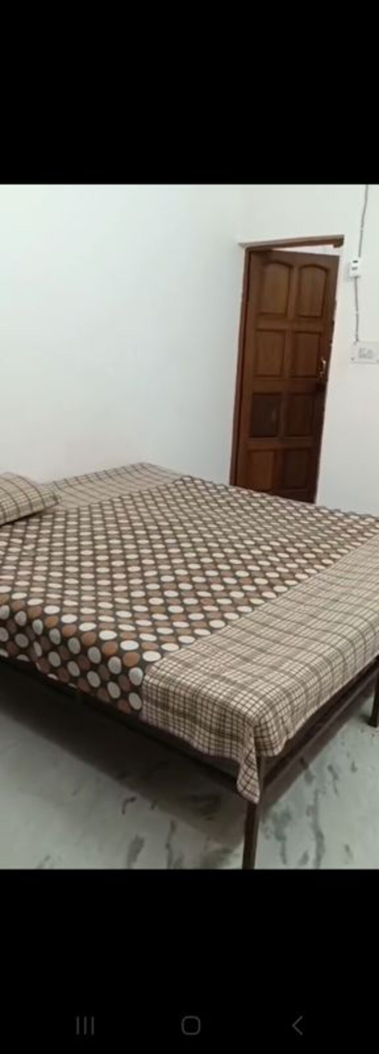Bedroom, sector 14 1 Bedroom 1500 Sq.Ft. Builder Floor In Sector 14 Sonipat 10442301