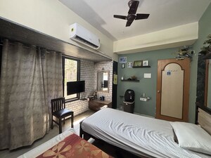 Bedroom in  Pg at Jb Nagar – for Rent