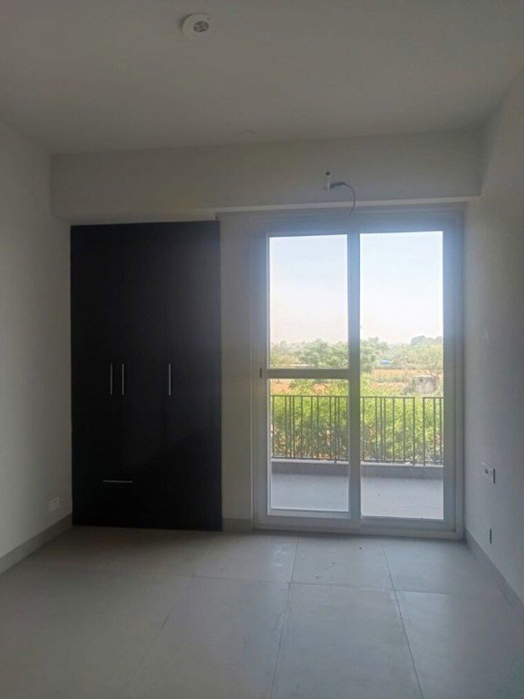 Room, sav-gulnaar-meadows 3 Bedroom 1600 Sq.Ft. Apartment In Ambala Highway Zirakpur 10442291