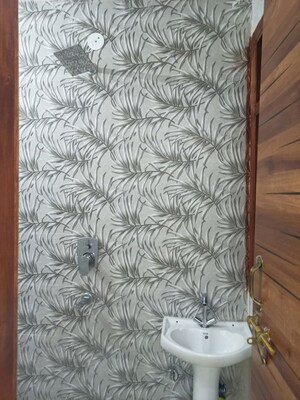 Bathroom in 3.5 BHK Builder Floor at Mayur Vihar – for Rent