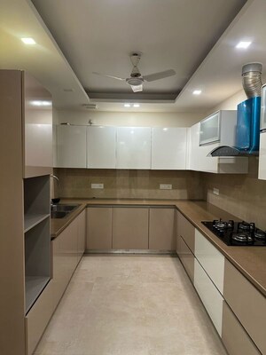 Kitchen in 3 BHK Builder Floor at Sector 25 – for Rent