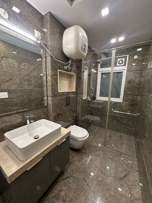 Bathroom in 3 BHK Builder Floor at Sector 25 – for Rent