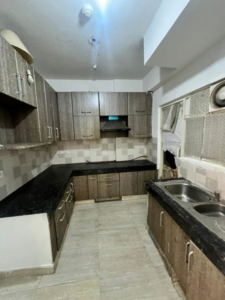 Kitchen, gardenia-gateway 3 Bedroom 1750 Sq.Ft. Apartment In Sector 75 Noida 10442385