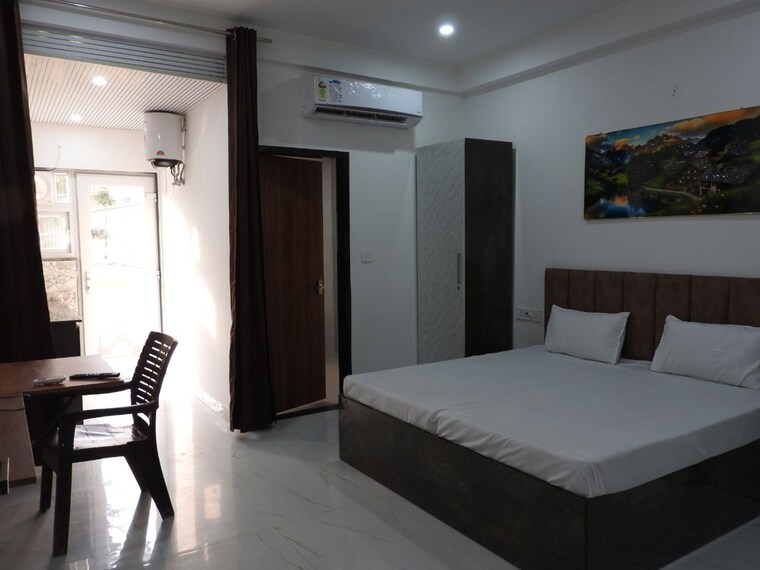 Bedroom, sector 31 1 RK 250 Sq.Ft. Builder Floor In Sector 31 Gurgaon 10442400