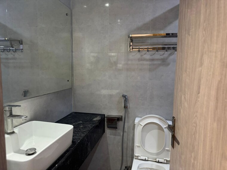 Bathroom, dlf cyber city Pg For Boys & Girls In Dlf Cyber City 10442329