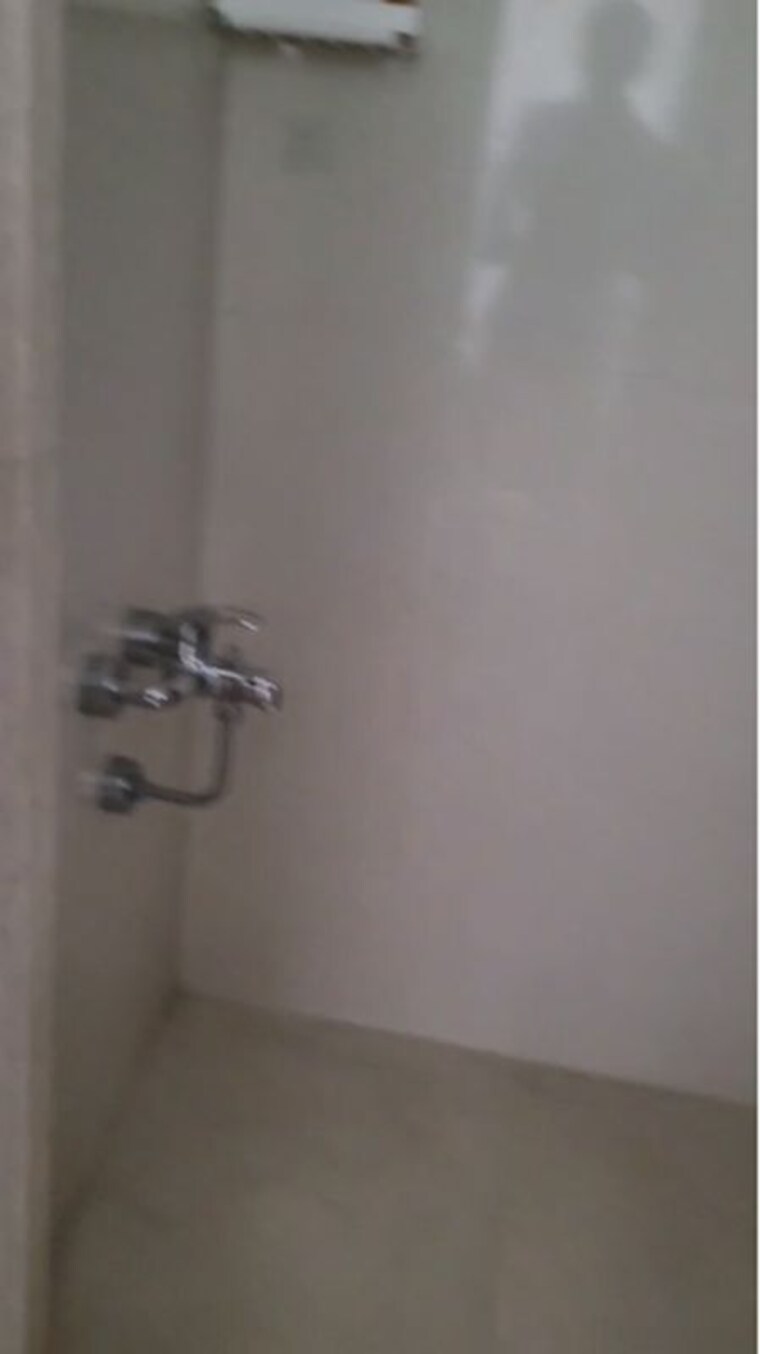 Bathroom, hiranandani-maitri-park 3 Bedroom 1430 Sq.Ft. Apartment In Chembur Mumbai 10442411