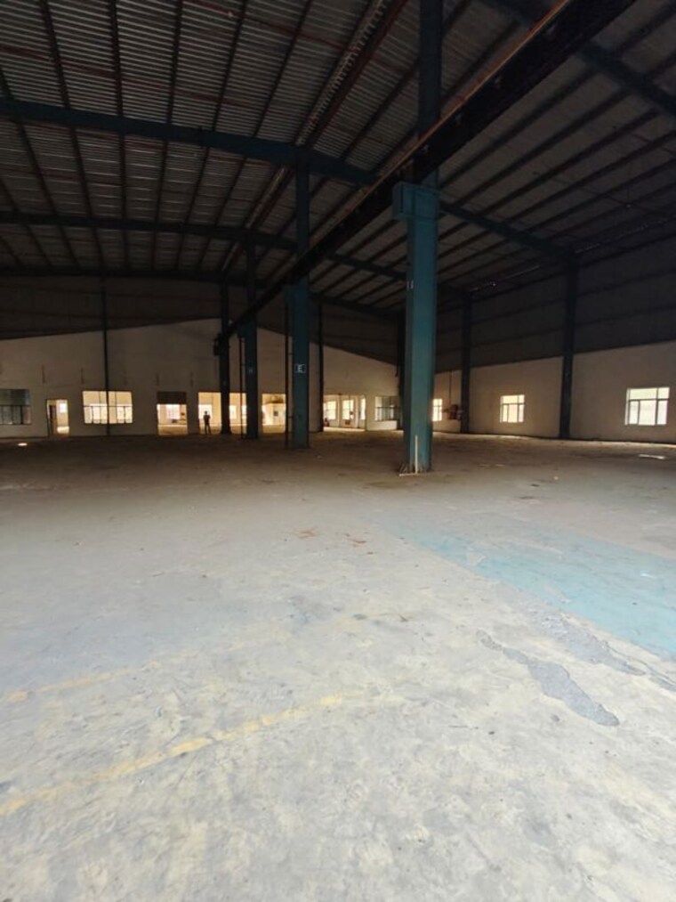  Parking, udyog vihar phase 2 Commercial Warehouse 10363 Sq.Ft. In Udyog Vihar Phase 2 Gurgaon 10442494