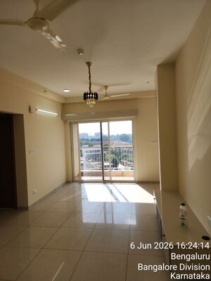 Room in 2 BHK Apartment at Sobha Dream Gardens, Thanisandra Main Road – for Rent