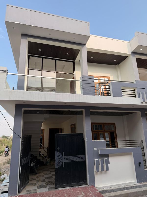 5 BHK + Pooja Room 2152 Sq.Ft. Villa in Alaknanda Apartment Gomti Nagar