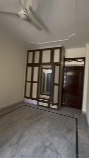 Room in 3 BHK Apartment at Sector 24 – for Rent