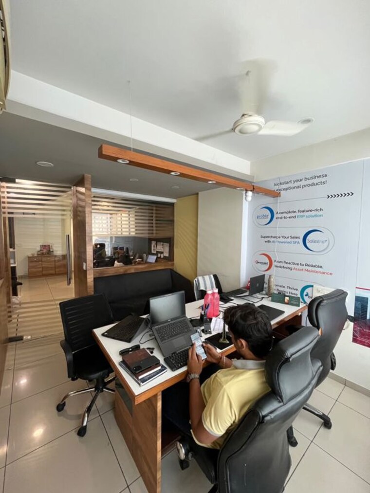 Team Area, thaltej Commercial Office Space 682 Sq.Ft. In Thaltej Ahmedabad 10442540