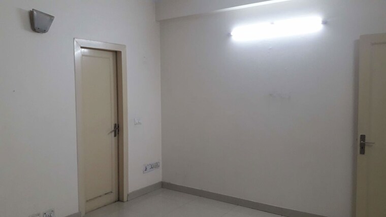 Room, hewo-apartment 3.5 Bedroom 1800 Sq.Ft. Builder Floor In Sector 15 Gurgaon 10442587