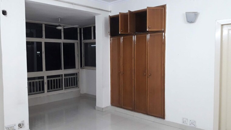 Room, hewo-apartment 3.5 Bedroom 1800 Sq.Ft. Builder Floor In Sector 15 Gurgaon 10442587