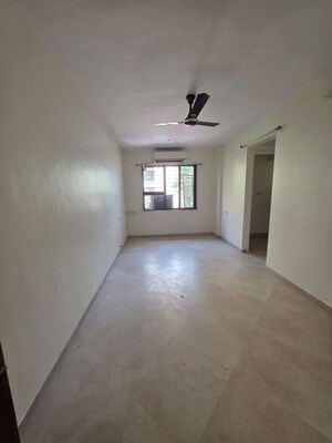 2 BHK Apartment For Rent in Sindhi Society, Chembur