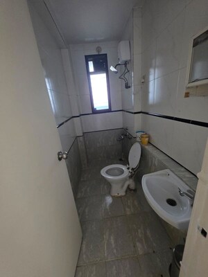 Bathroom in 2 BHK Apartment at Sindhi Society, Chembur – for Rent