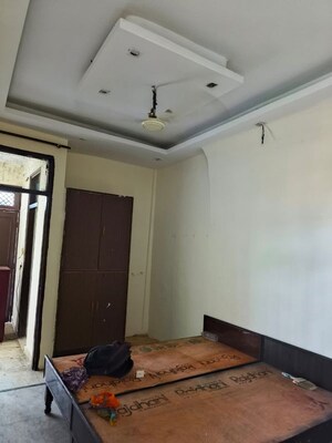 Bedroom in 3 BHK Independent House at Gamma Ii Greater Noida – for Rent
