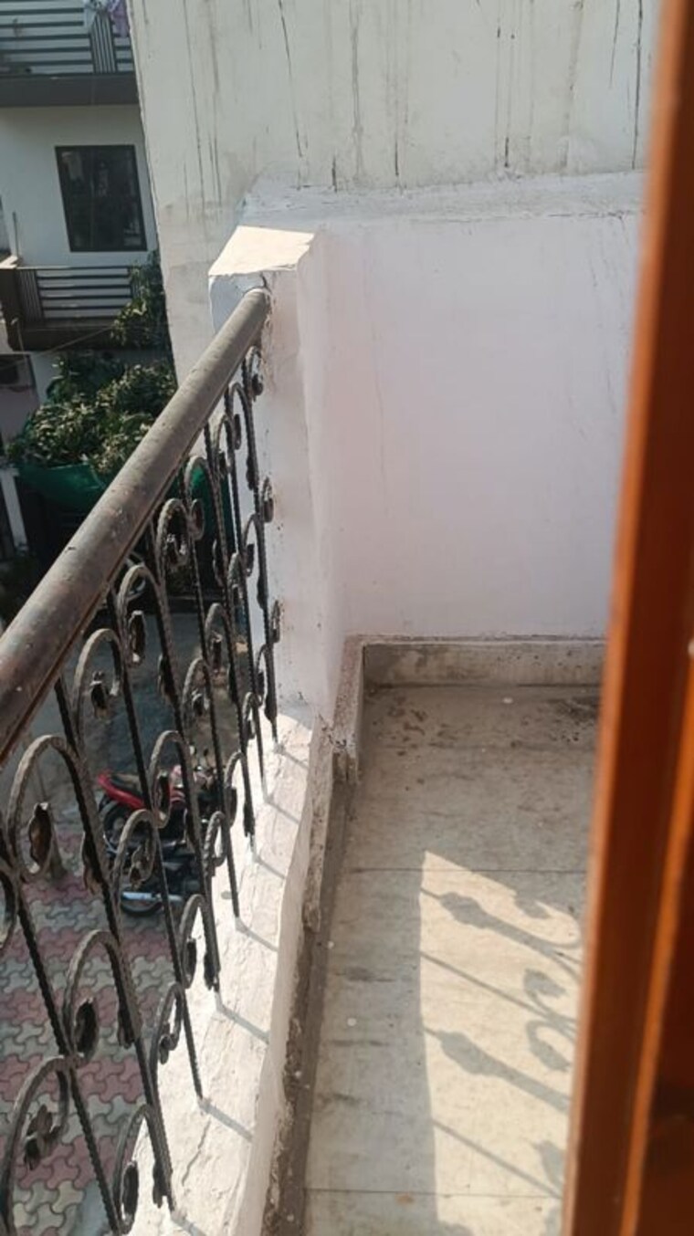 Balcony, gamma ii greater noida 3 Bedroom 800 Sq.Ft. Independent House In Gamma Ii Greater Noida Greater Noida 10442647
