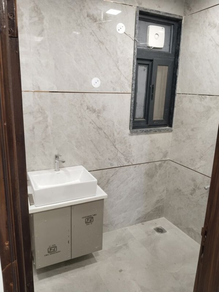 Room, sector 45 1 Bedroom 900 Sq.Ft. Builder Floor In Sector 45 Gurgaon 10442650