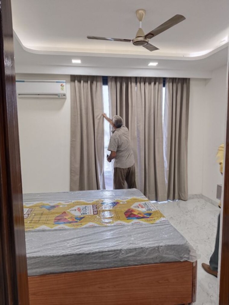Bedroom, sector 45 1 Bedroom 900 Sq.Ft. Builder Floor In Sector 45 Gurgaon 10442650