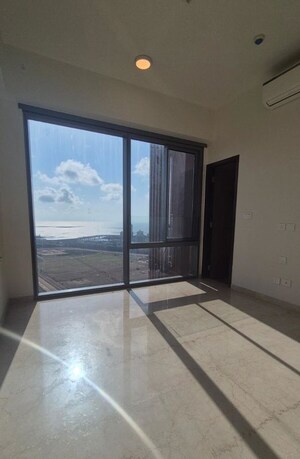 Room in 3 BHK Apartment at Lodha The World Towers World One Tier 2, Worli – for Rent