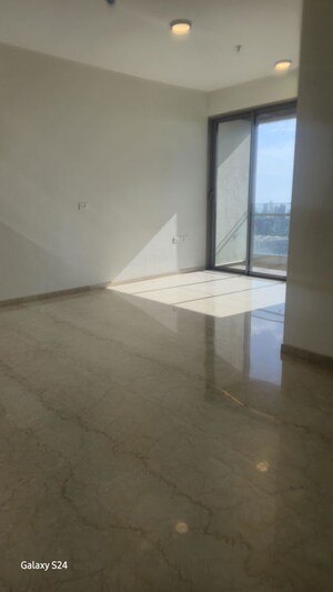 Room in 3 BHK Apartment at Lodha The World Towers World One Tier 2, Worli – for Rent