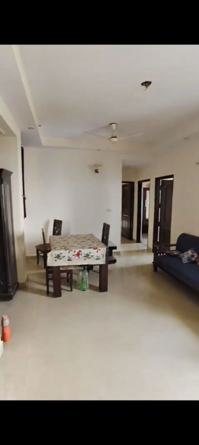 Living Room, mahagun-moderne 2.5 Bedroom 1250 Sq.Ft. Apartment In Sector 78 Noida 10442656