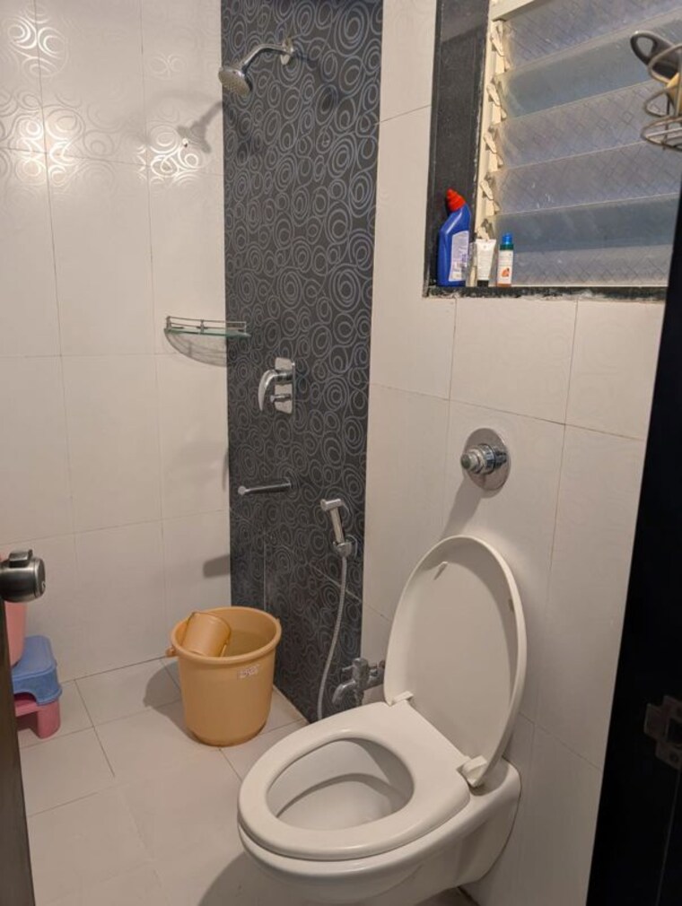 Bathroom, bhujbal-vatika-homes 2 Bedroom 1150 Sq.Ft. Apartment In Balewadi Pune 10442651