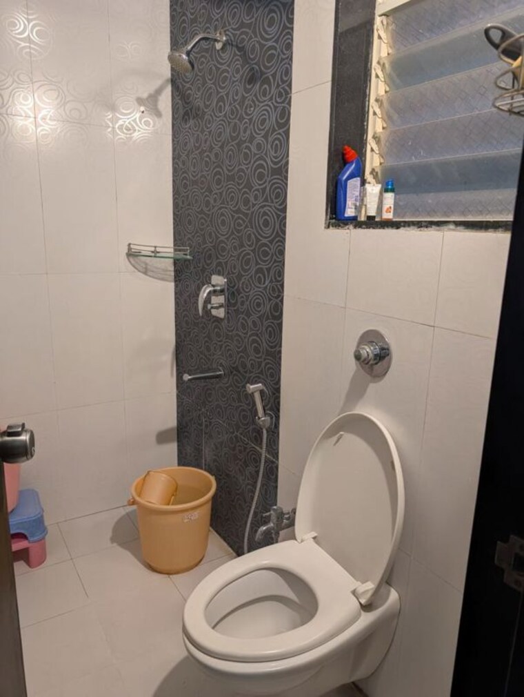 Bathroom, bhujbal-vatika-homes 2 Bedroom 1150 Sq.Ft. Apartment In Balewadi Pune 10442651