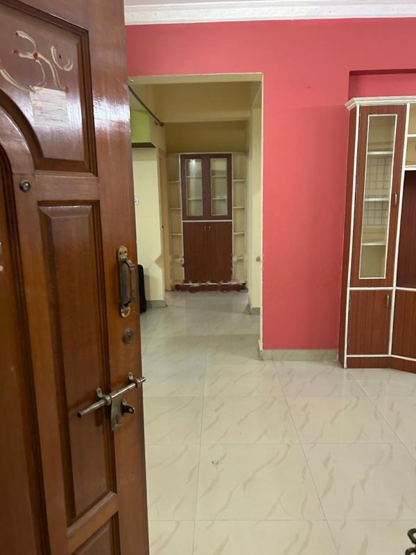2 BHK 950 Sq.Ft. Apartment in Vasavi Royal