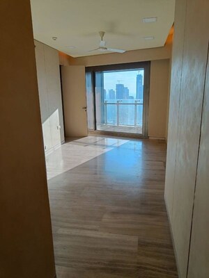 Room in 3 BHK Apartment at Lodha The World Towers World One Tier 2, Worli – for Rent