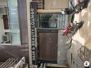  Shop For Rent in Mehrauli