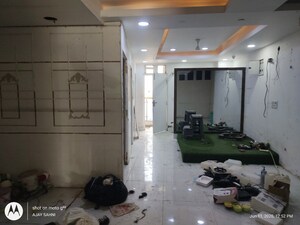 Living Room in  Shop at Mehrauli – for Rent
