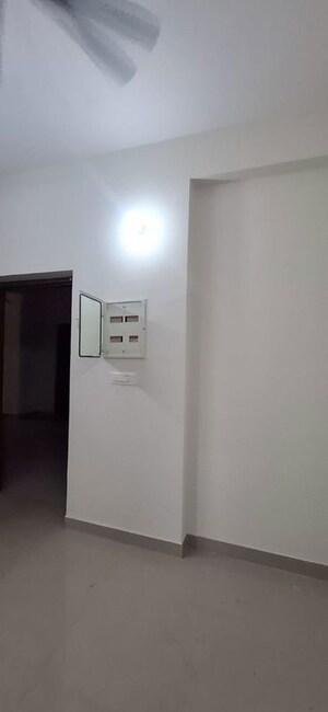 Room in 3 BHK Apartment at BBD Green City, Gomti Nagar – for Rent