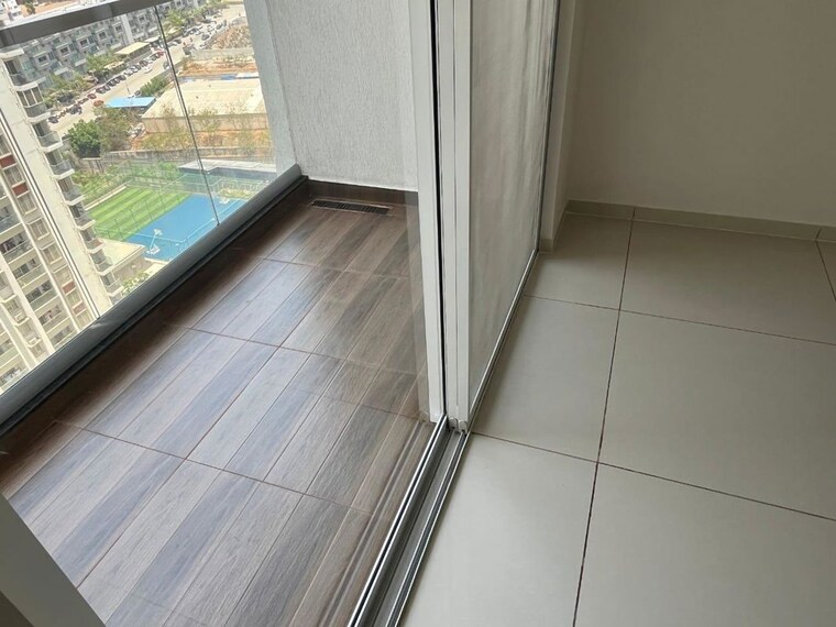 Balcony, yashwin-orizzonte 3 Bedroom 955 Sq.Ft. Apartment In Kharadi Pune 10442697