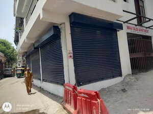  Shop For Rent in Mehrauli