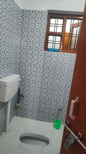 Bathroom in 2 BHK Independent House at Indira Nagar – for Rent