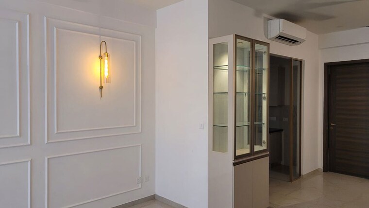 Room, smart-world-orchard 3.5 Bedroom 1720 Sq.Ft. Apartment In Sector 61 Gurgaon 10442753
