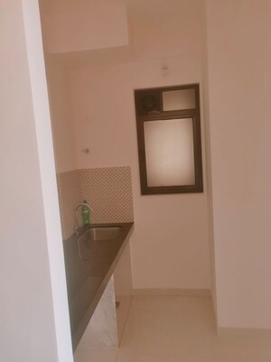 Room in 1 BHK Apartment at Lodha Crown Taloja Quality Homes, Dombivli East – for Rent