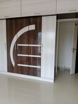 Furnished Amenities in 3 BHK Apartment at Nahar Camellia Apartment, Chandivali – for Sale