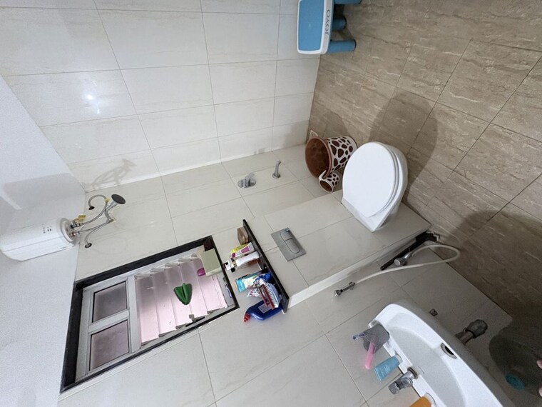 Bathroom, kolte-life-republic-lakefront-residences 2 Bedroom 850 Sq.Ft. Apartment In Hinjewadi Pune 10442774