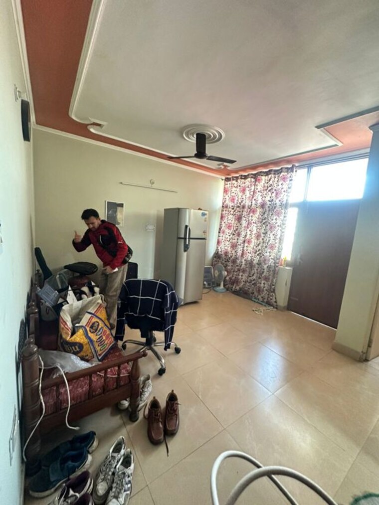 Living Room, rwa-apartments-sector-12 2.5 Bedroom 750 Sq.Ft. Builder Floor In Sector 12 Noida 10442812