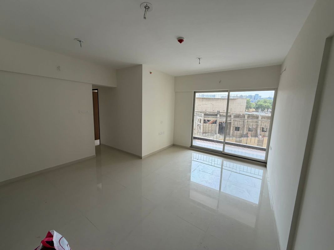 2 BHK 790 Sq.Ft. Apartment in Pride Purple Park Titan