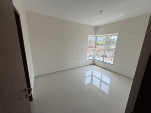 Room in 2 BHK Apartment at Pride Purple Park Titan, Hinjewadi – for Rent