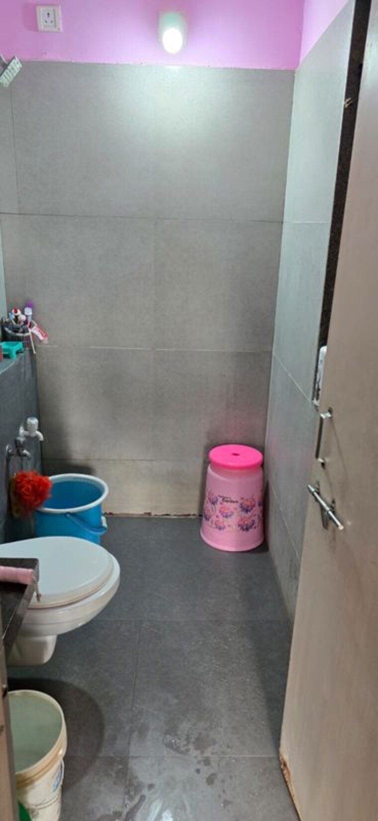 Bathroom, vinzol 2 Bedroom 1296 Sq.Ft. Apartment In Vinzol Ahmedabad 10442738