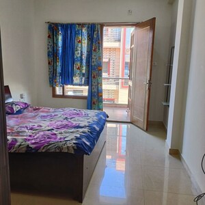 Bedroom in 2 BHK Apartment at Laxman Chowk – for Rent