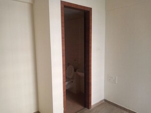 Room in 2 BHK Apartment at Highpoint ITrend Homes Phase 2, Hinjewadi – for Rent