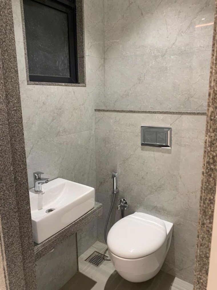 Bathroom, rubberwala-seventh-avenue 1 Bedroom 390 Sq.Ft. Apartment In Byculla Mumbai 10442860