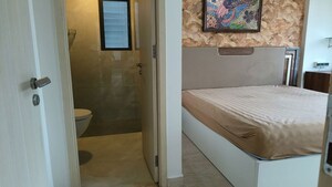 Room in 1 BHK Apartment at Silver Castle Santacruz, Santacruz East – for Sale
