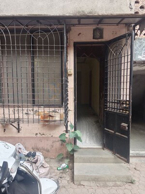 2 BHK Apartment For Sale in Aadhunik Madhumas CHS, Borivali West