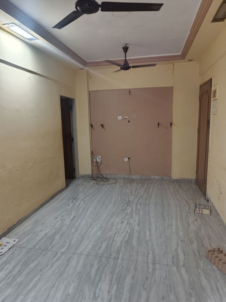 Room, aadhunik-madhumas-chs 2 Bedroom 700 Sq.Ft. Apartment In Borivali West Mumbai 10442800